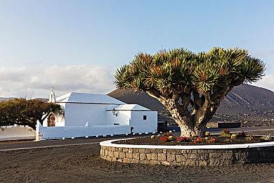 文娱IP收入超4600亿元 近四成来自游戏